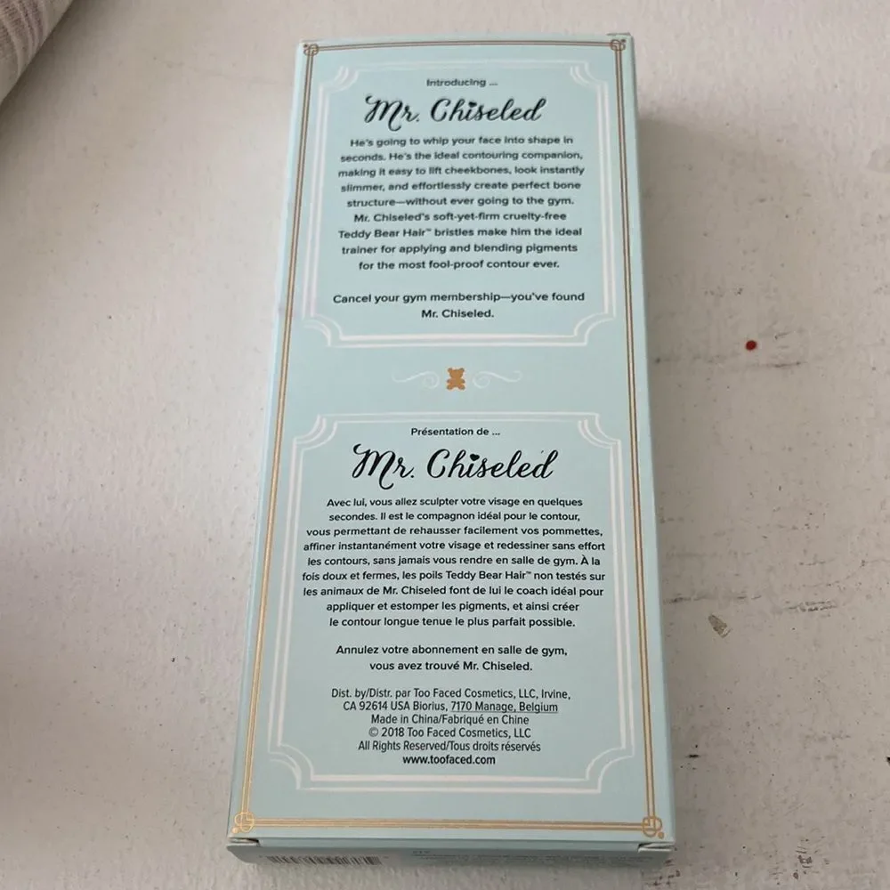 Too Faced Mr. Chiseled Contouring Brush